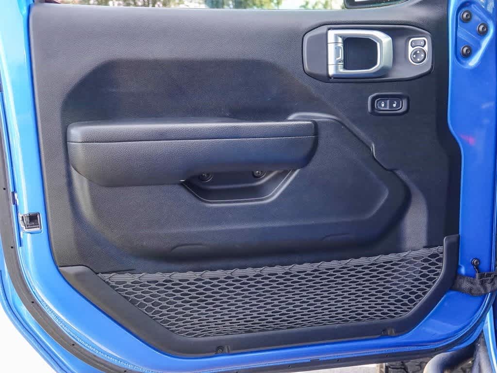 Thumbnail: 2021 Jeep Wrangler - 19