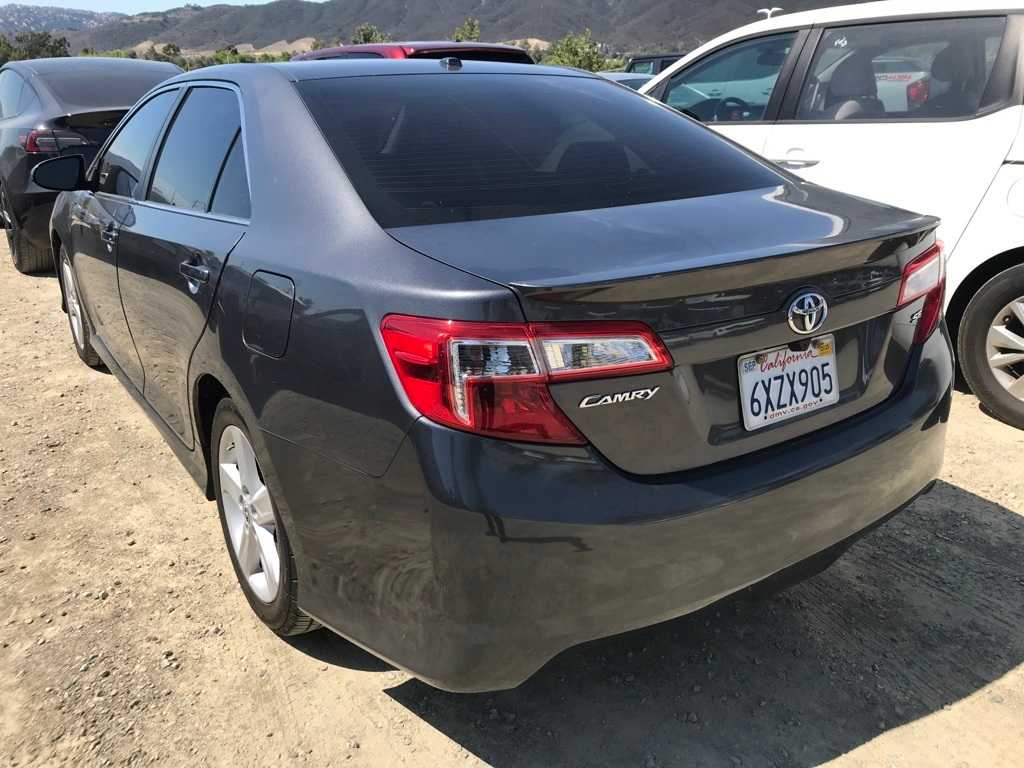 Thumbnail: 2012 Toyota Camry - 3