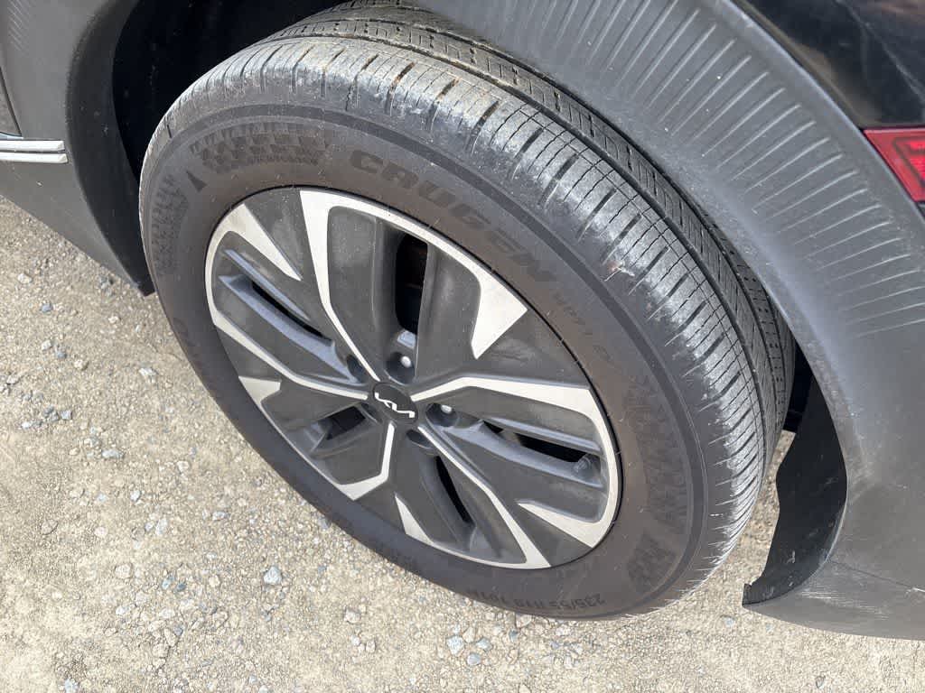 Thumbnail: 2024 Kia EV6 - 7