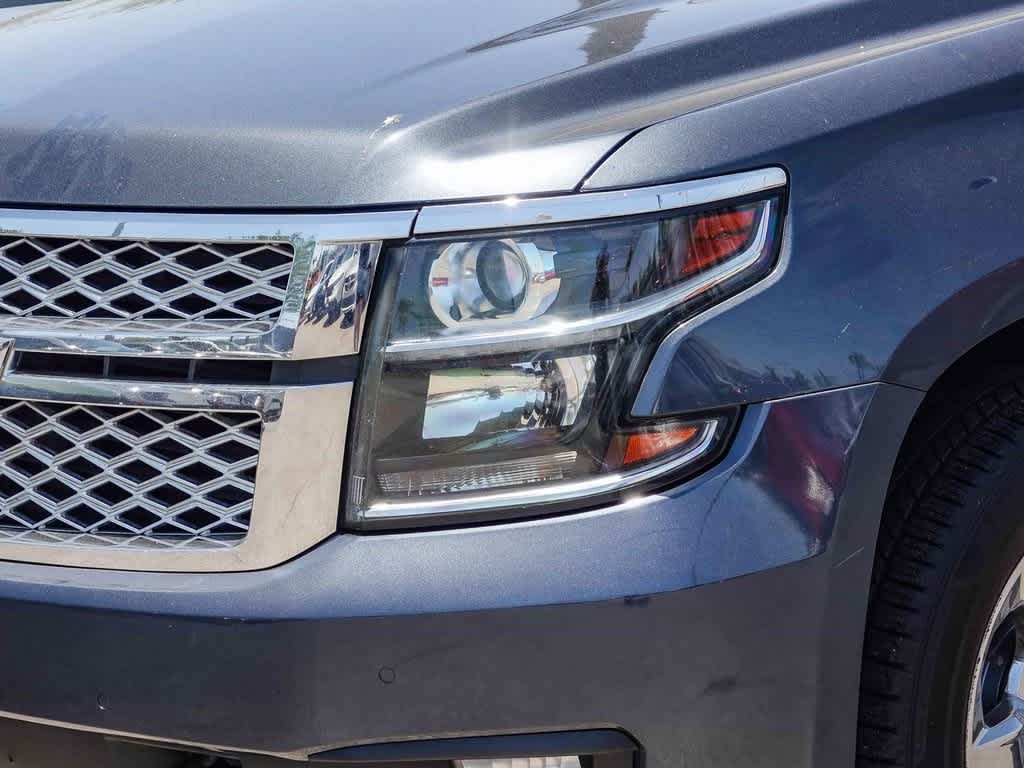 Thumbnail: 2019 Chevrolet Suburban - 8