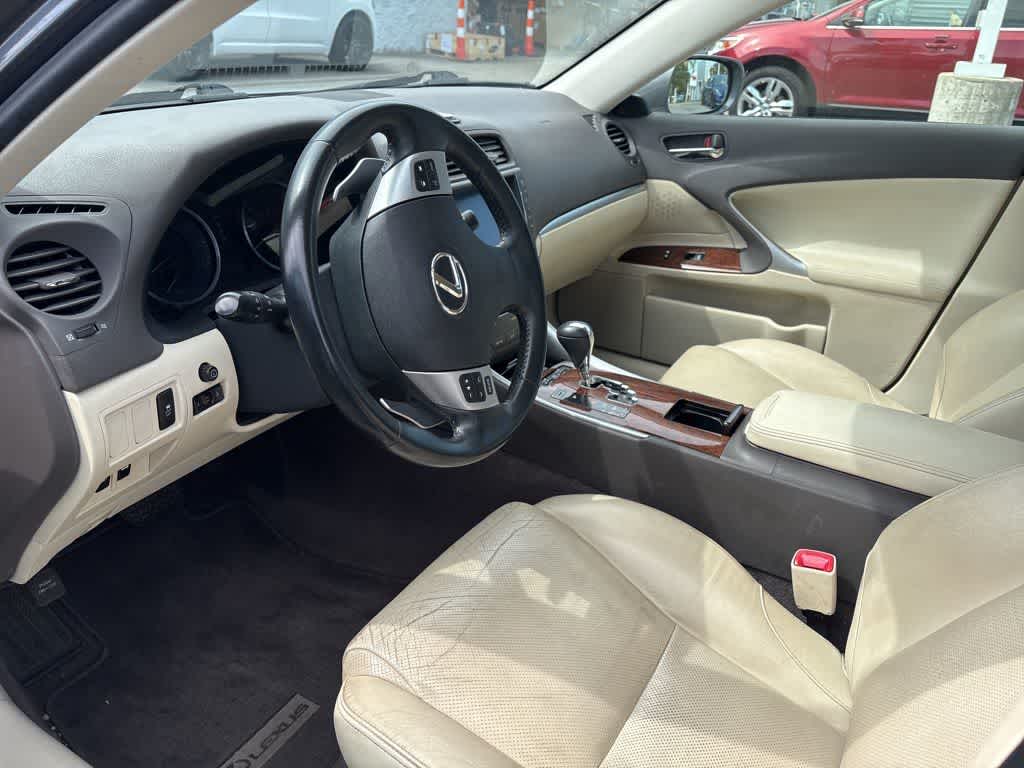 Thumbnail: 2012 Lexus IS - 5