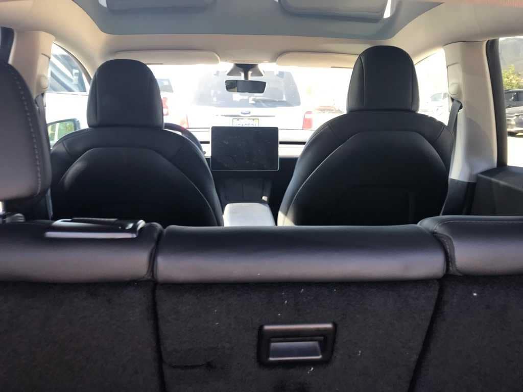 Thumbnail: 2021 Tesla Model Y - 7
