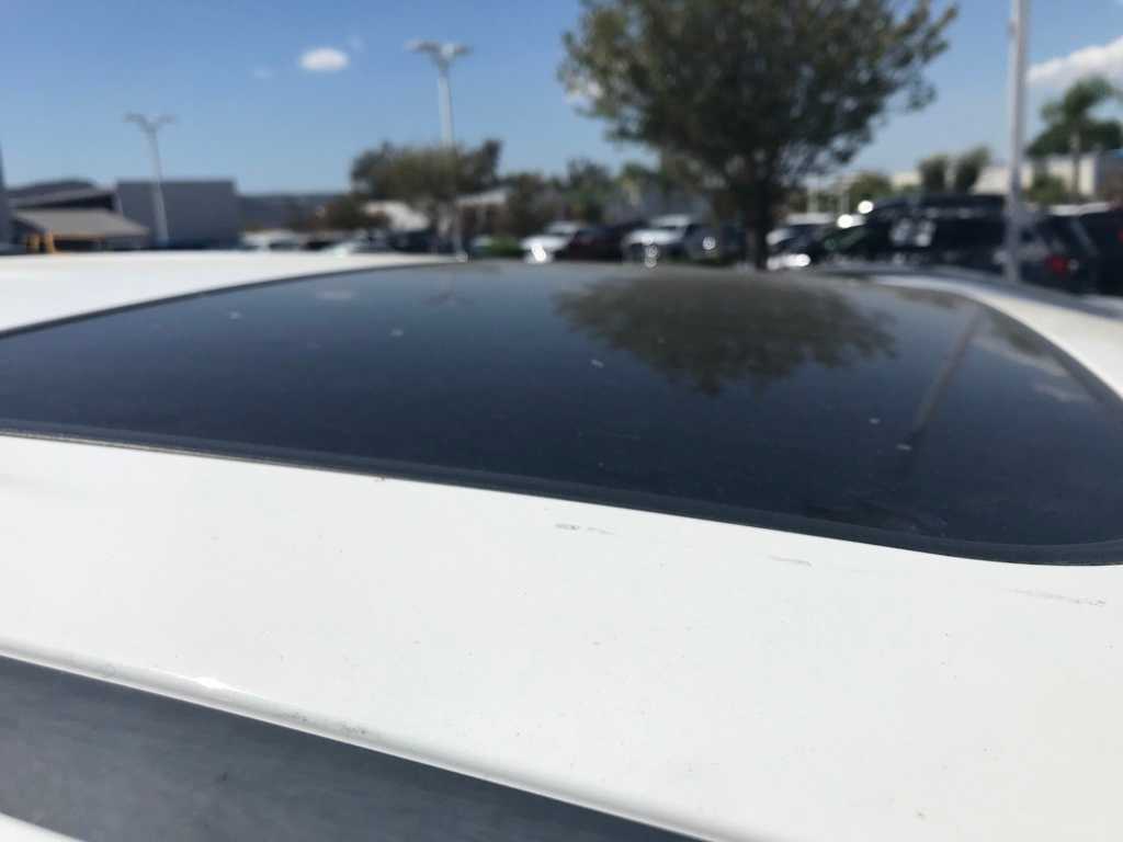 Thumbnail: 2017 Toyota Tacoma - 14