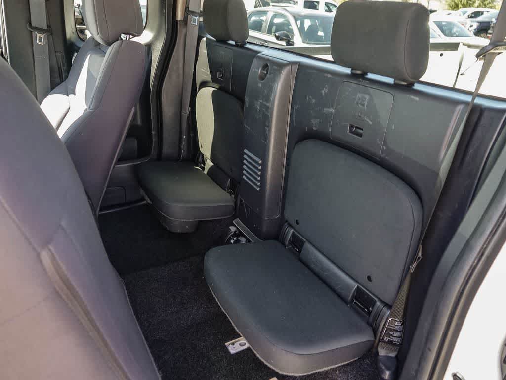 Thumbnail: 2023 Nissan Frontier - 17