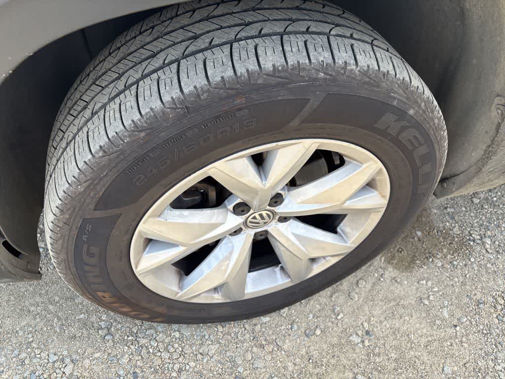 Thumbnail: 2018 Volkswagen Atlas - 2