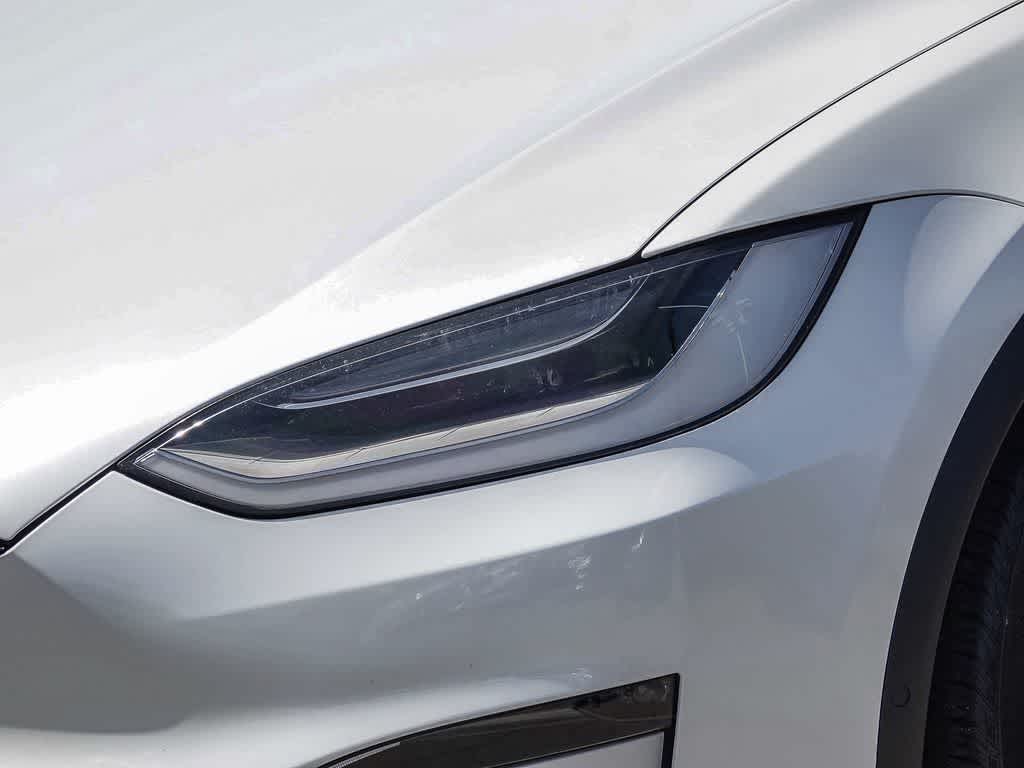 Thumbnail: 2022 Tesla Model X - 8