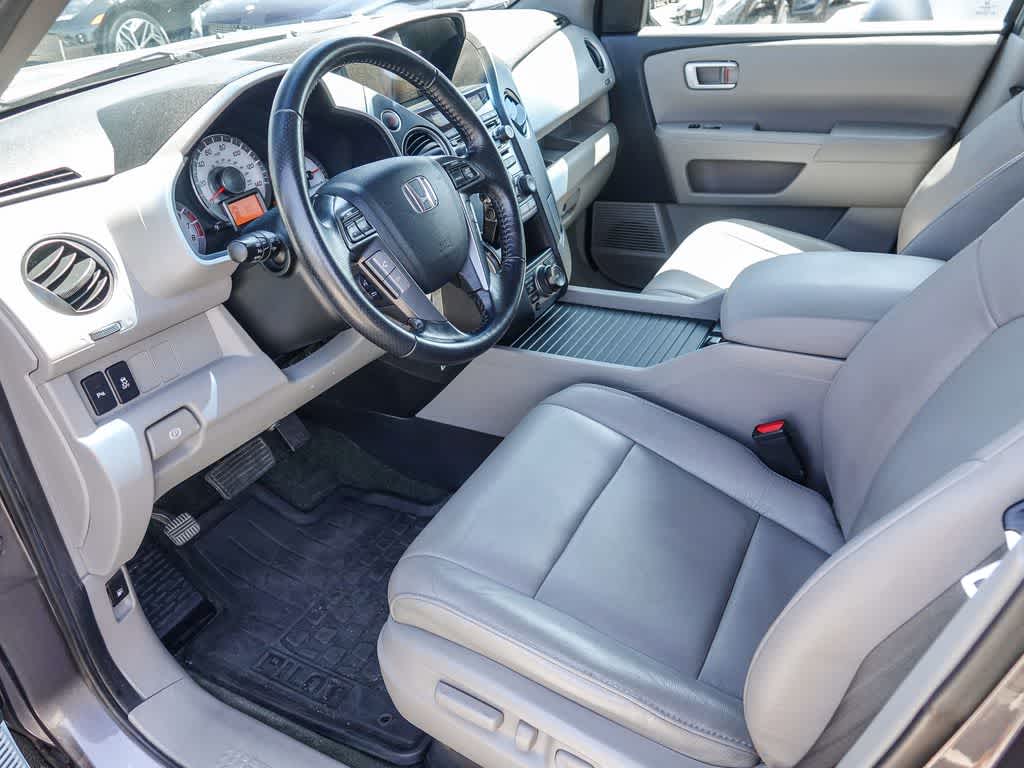 Thumbnail: 2014 Honda Pilot - 16