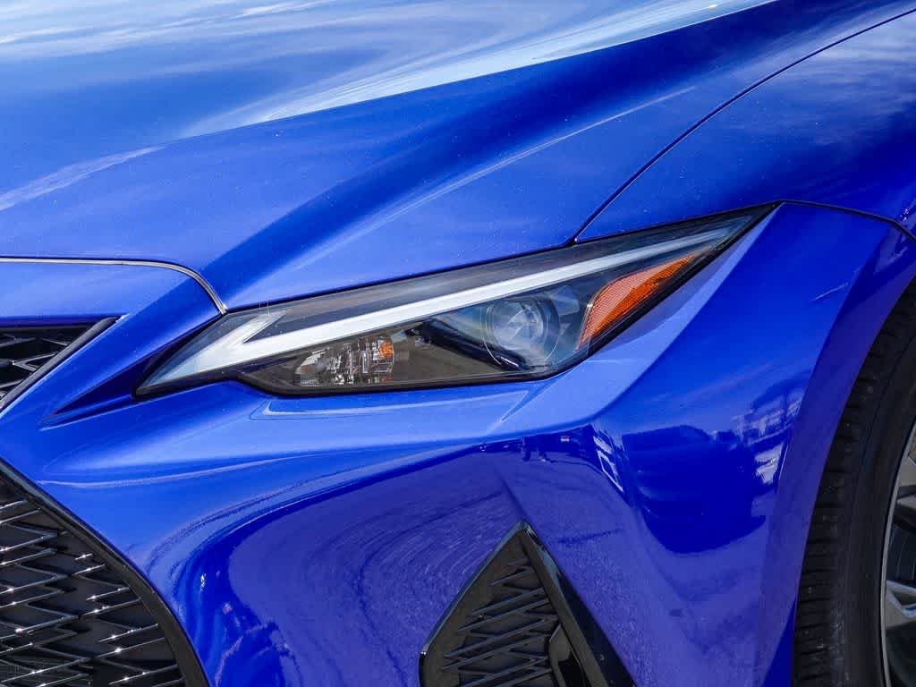 Thumbnail: 2025 Lexus IS - 8