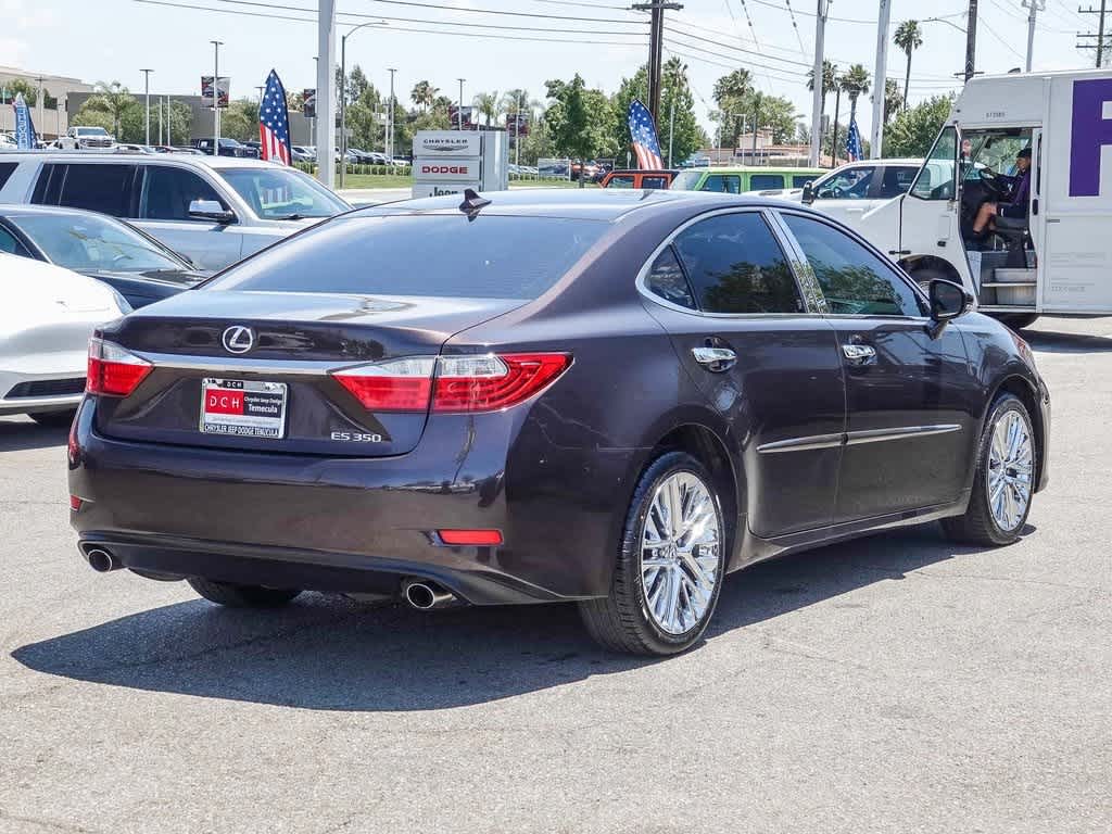 Thumbnail: 2013 Lexus ES - 4