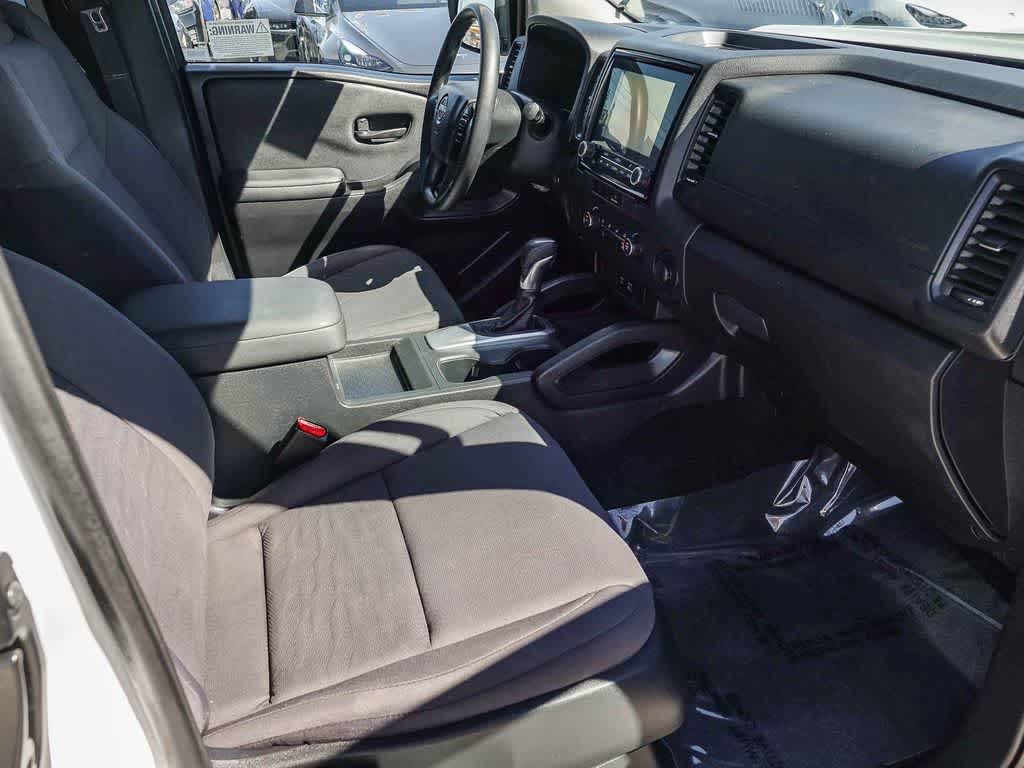 Thumbnail: 2023 Nissan Frontier - 15