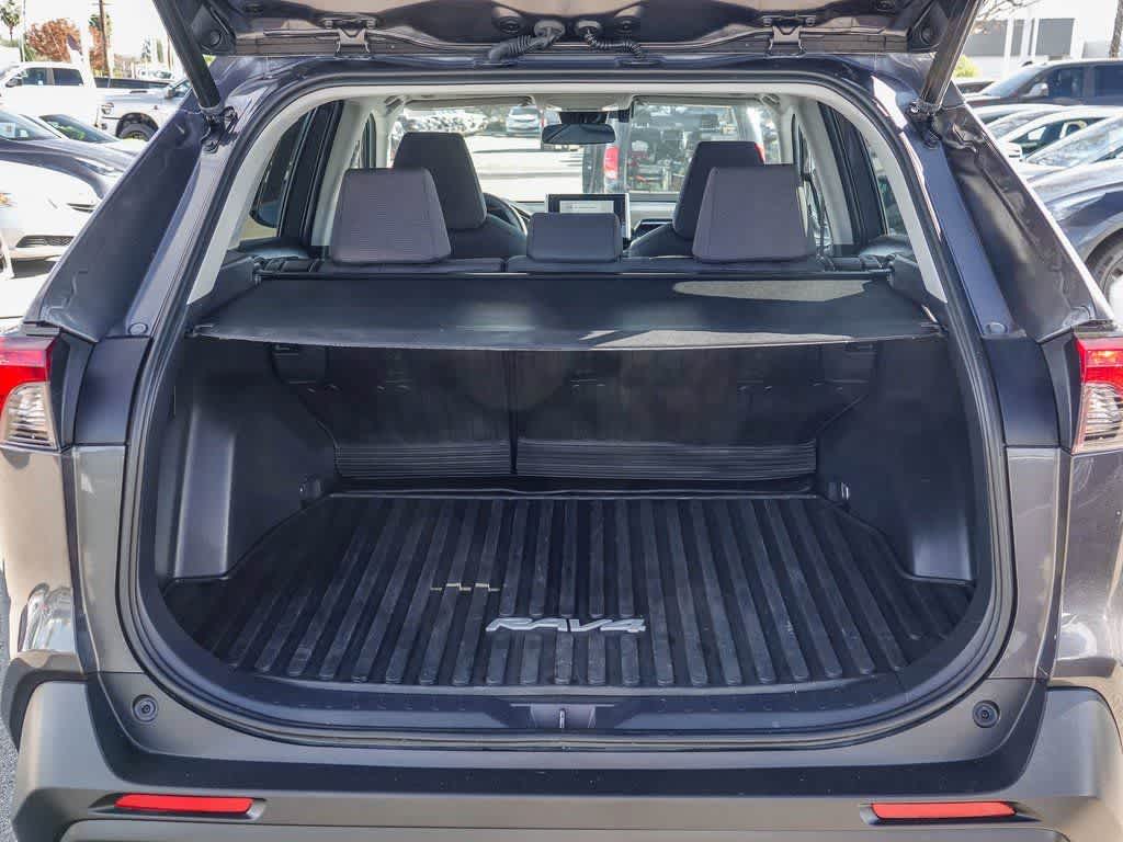 Thumbnail: 2023 Toyota RAV4 - 22