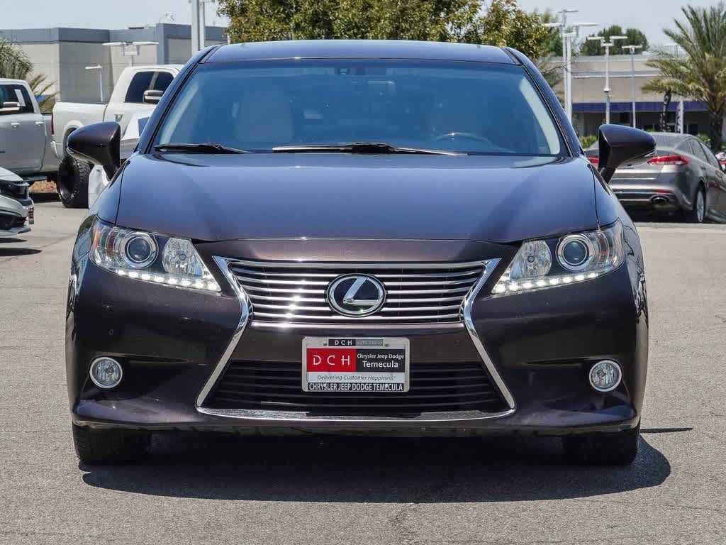 Thumbnail: 2013 Lexus ES - 2