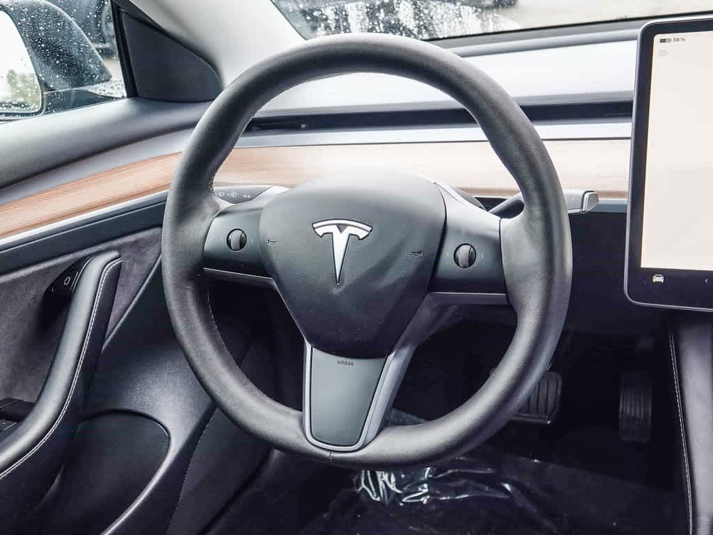 Thumbnail: 2022 Tesla Model 3 - 13