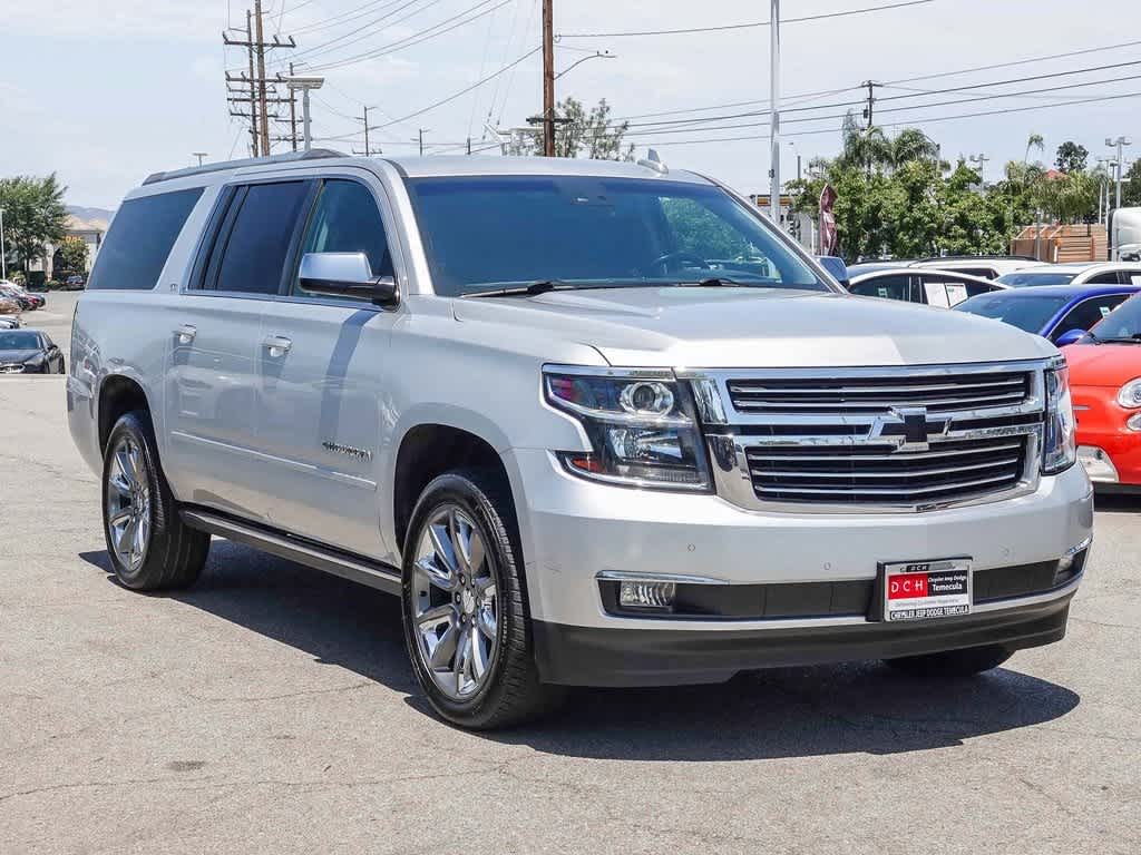 Thumbnail: 2016 Chevrolet Suburban - 3