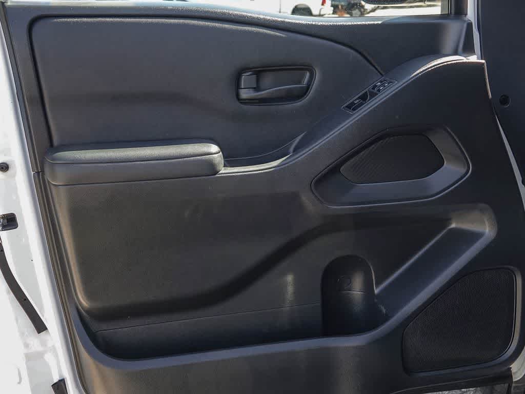 Thumbnail: 2023 Nissan Frontier - 19