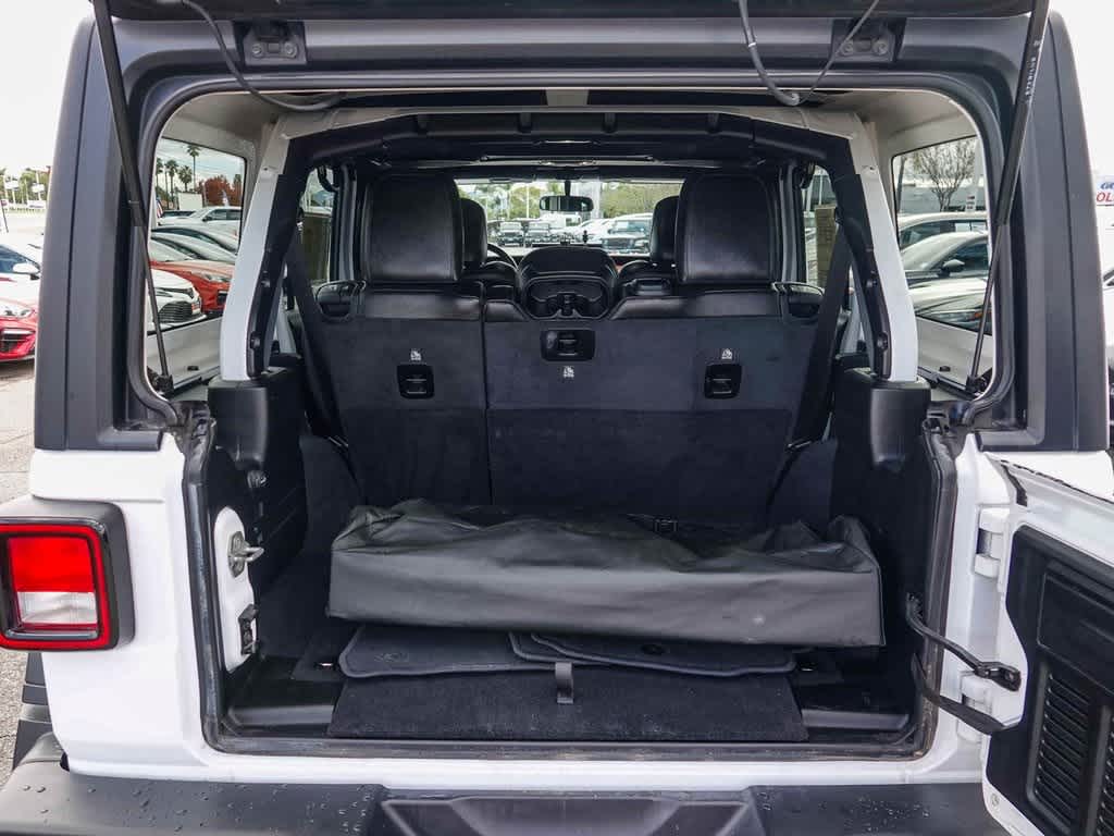 Thumbnail: 2021 Jeep Wrangler - 25