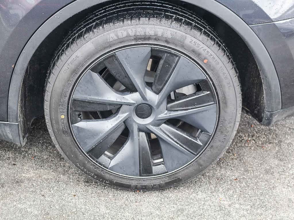 Thumbnail: 2024 Tesla Model Y - 11