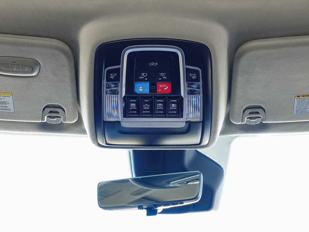 Thumbnail: 2025 RAM 1500 - 15