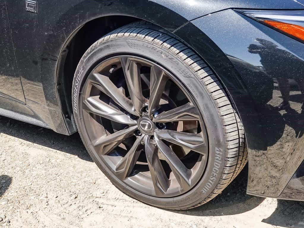 2025 Lexus IS 300 6