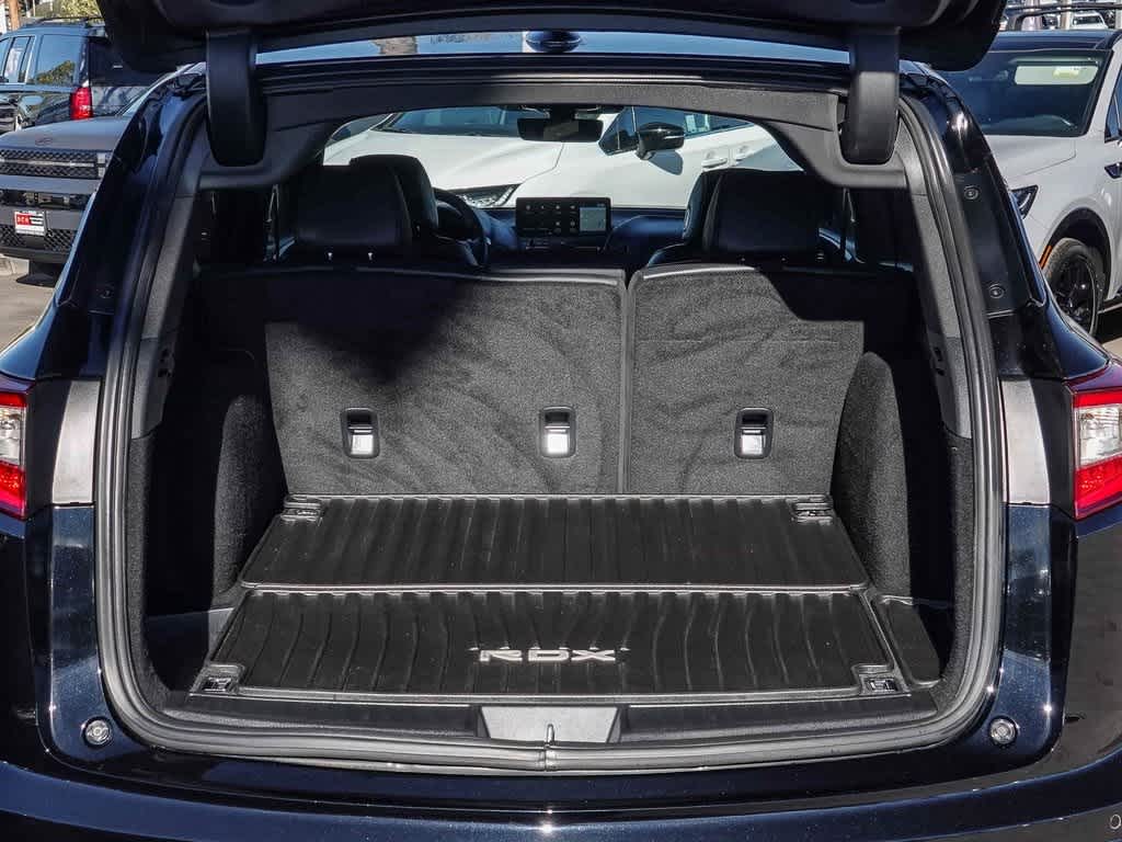 Thumbnail: 2023 Acura RDX - 25