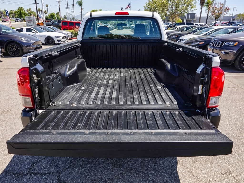 Thumbnail: 2017 Toyota Tacoma - 25