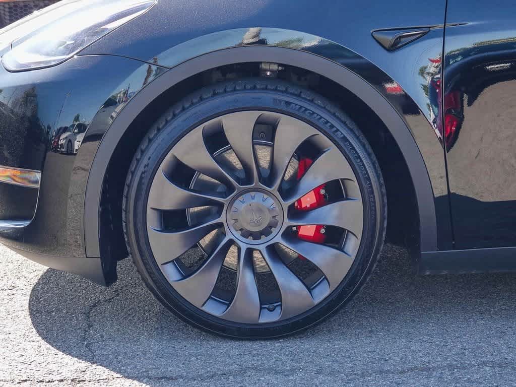 Thumbnail: 2023 Tesla Model Y - 10