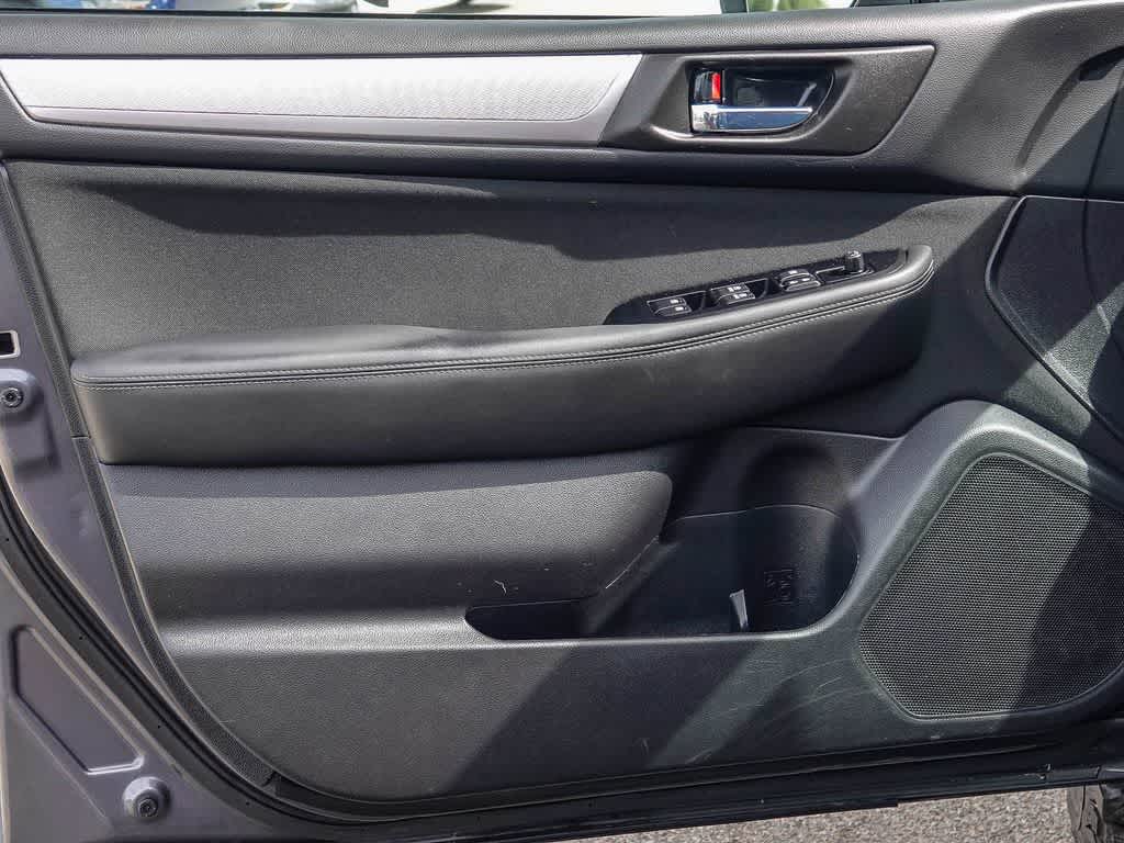 Thumbnail: 2018 Subaru Outback - 19