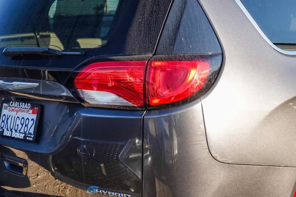 Thumbnail: 2019 Chrysler Pacifica - 11