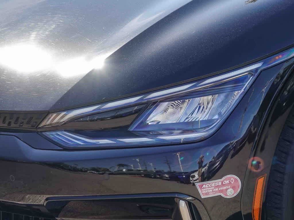 Thumbnail: 2023 Kia EV6 - 8