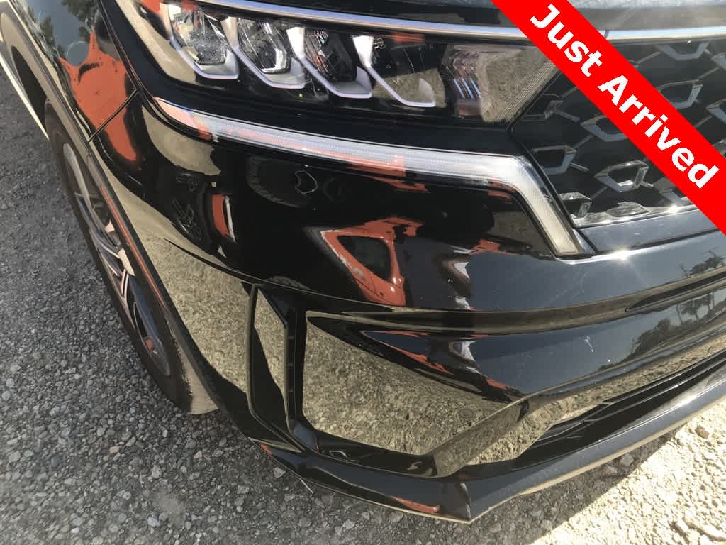 Thumbnail: 2022 Kia Sorento - 2