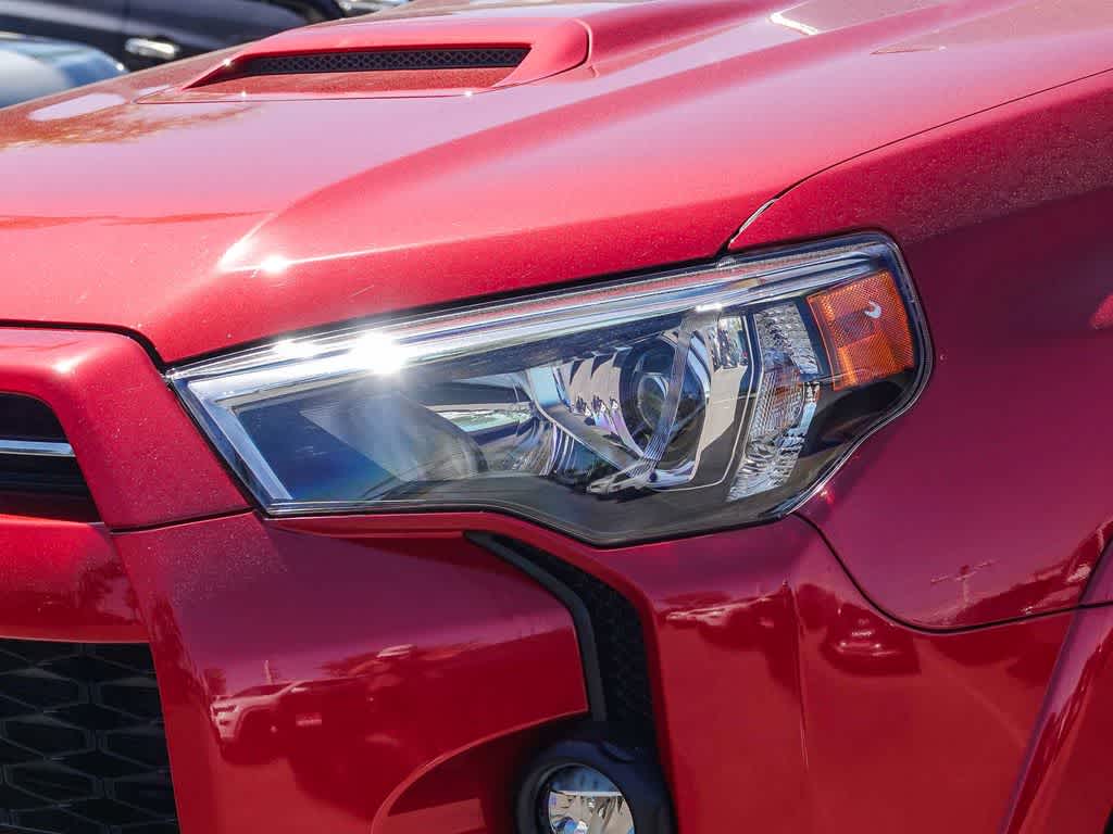 Thumbnail: 2023 Toyota 4Runner - 8