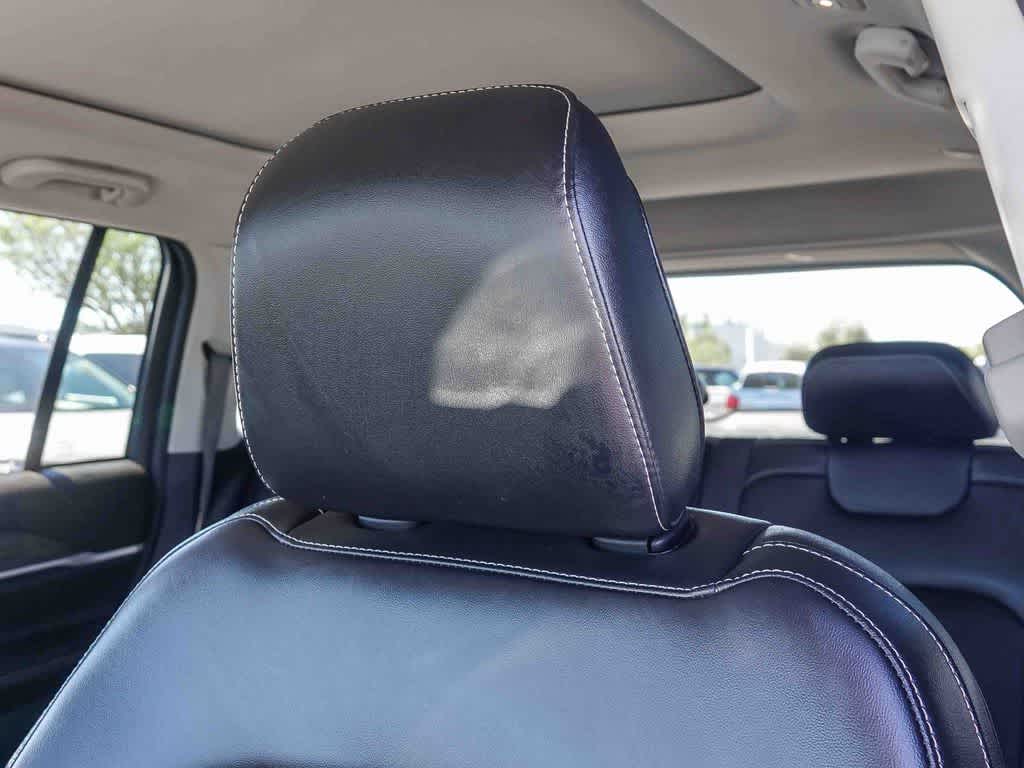 Thumbnail: 2023 Jeep Grand Cherokee - 25