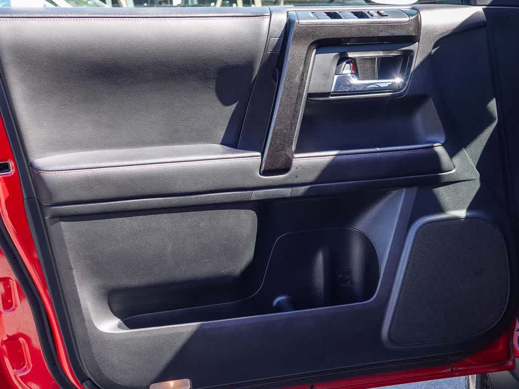 Thumbnail: 2023 Toyota 4Runner - 19