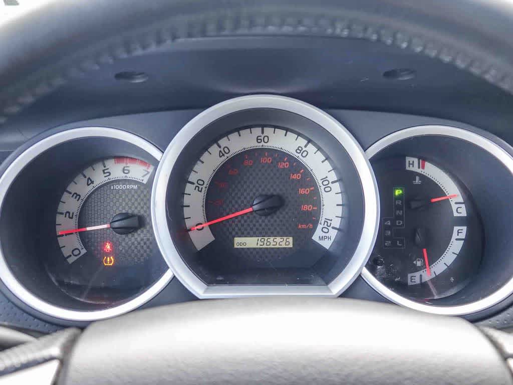 Thumbnail: 2013 Toyota Tacoma - 25