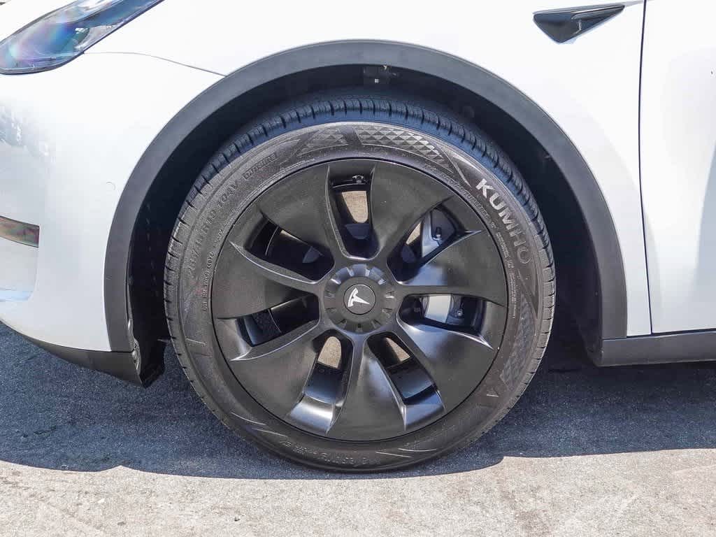 Thumbnail: 2020 Tesla Model Y - 10