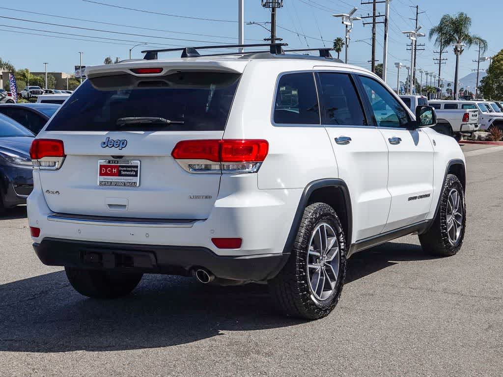 Thumbnail: 2017 Jeep Grand Cherokee - 4