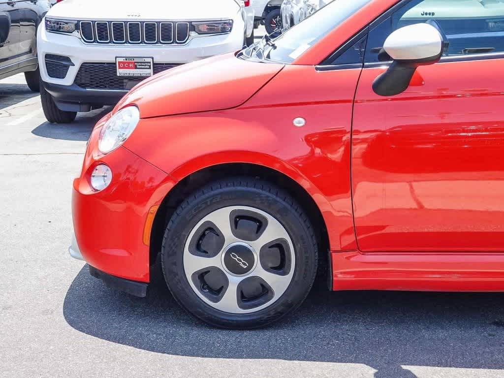 Thumbnail: 2019 Fiat 500e - 9