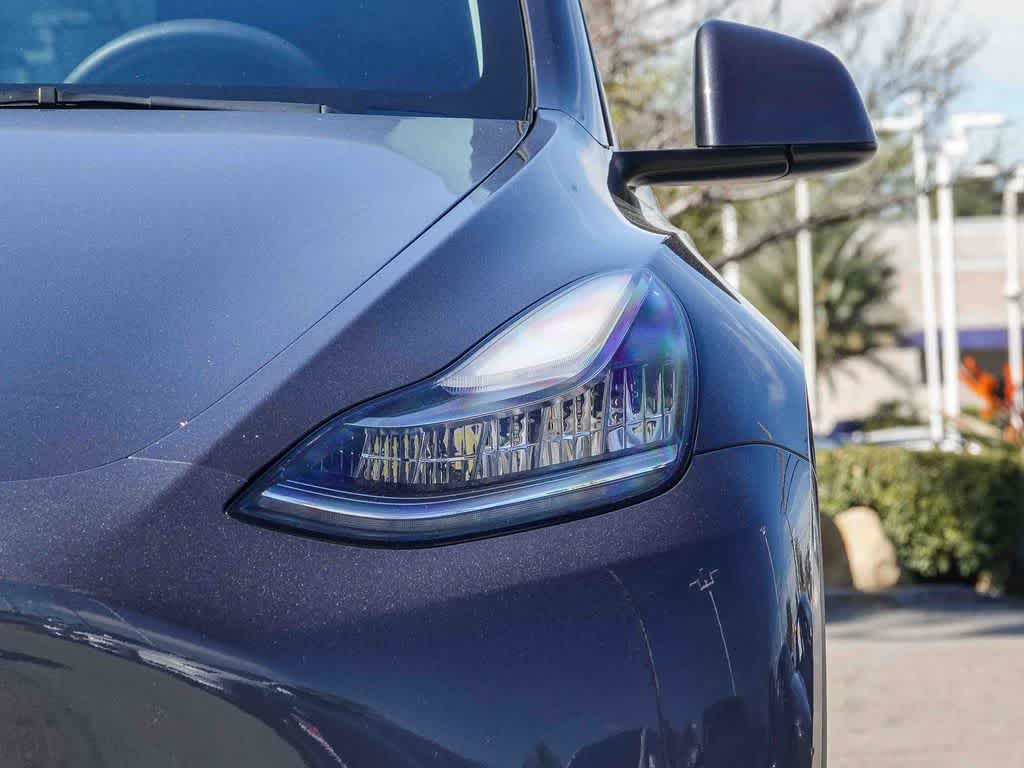 Thumbnail: 2023 Tesla Model Y - 8