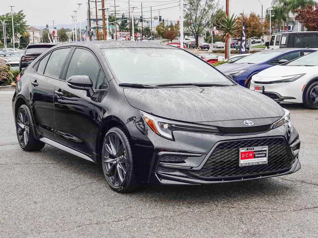 Thumbnail: 2025 Toyota Corolla - 3