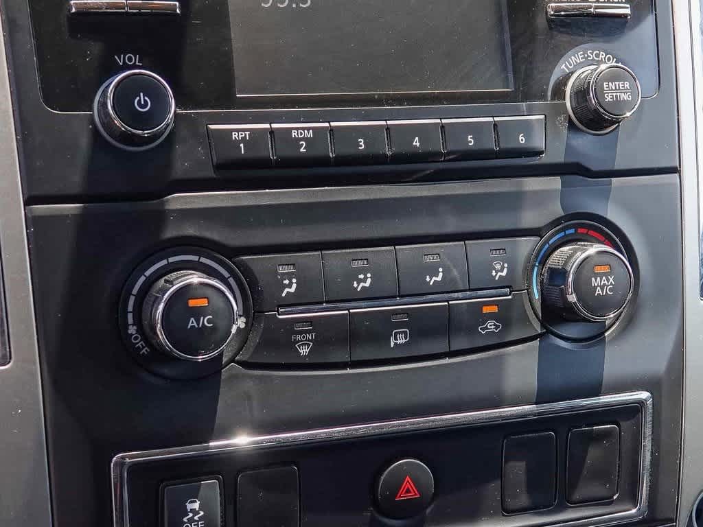 Thumbnail: 2018 Nissan Titan - 21