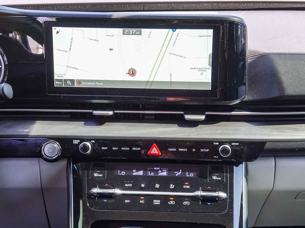 Thumbnail: 2022 Kia Carnival - 12