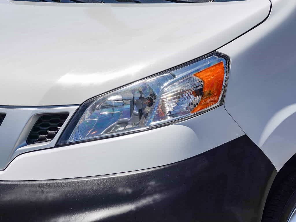 2019 Nissan NV200 S 8