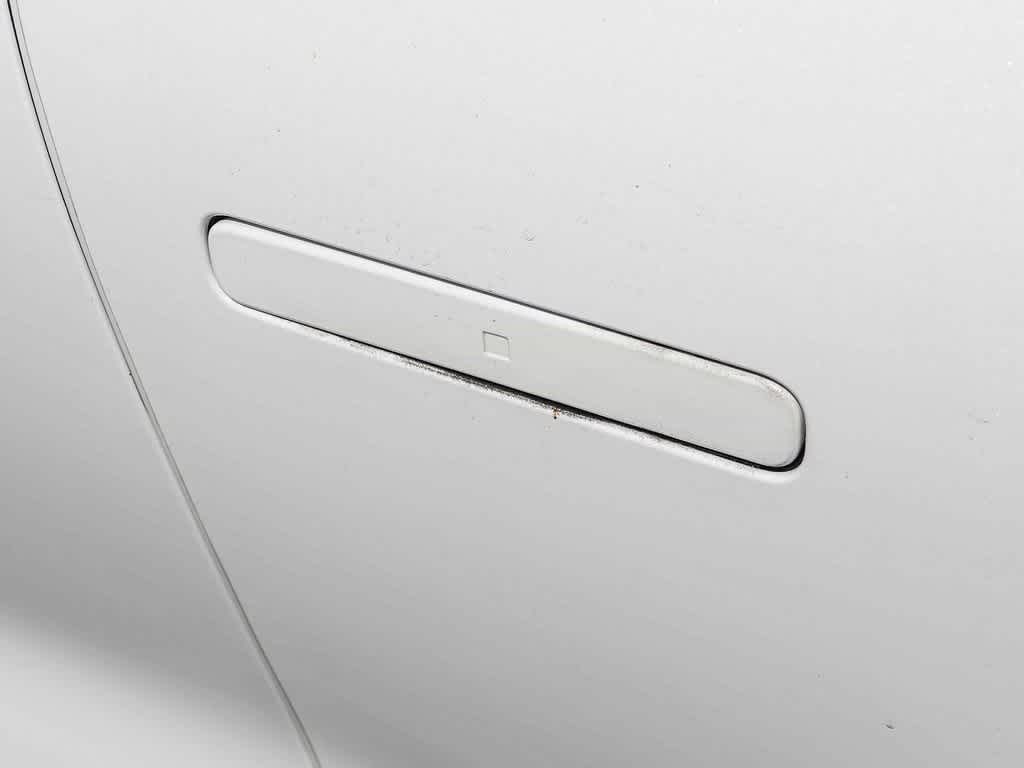 Thumbnail: 2023 Hyundai Ioniq 6 - 8