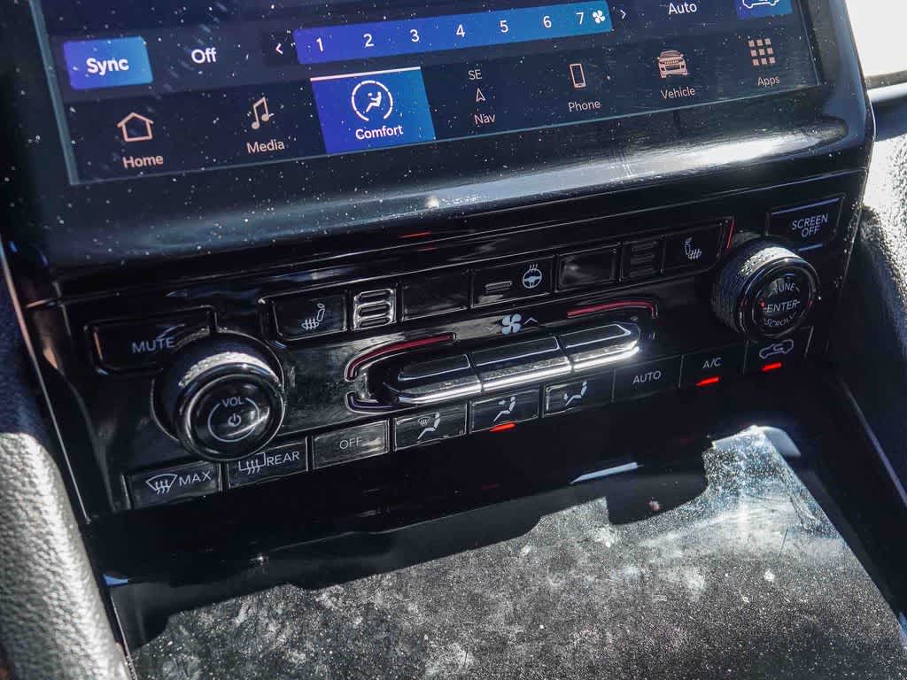 Thumbnail: 2023 Jeep Grand Cherokee - 21