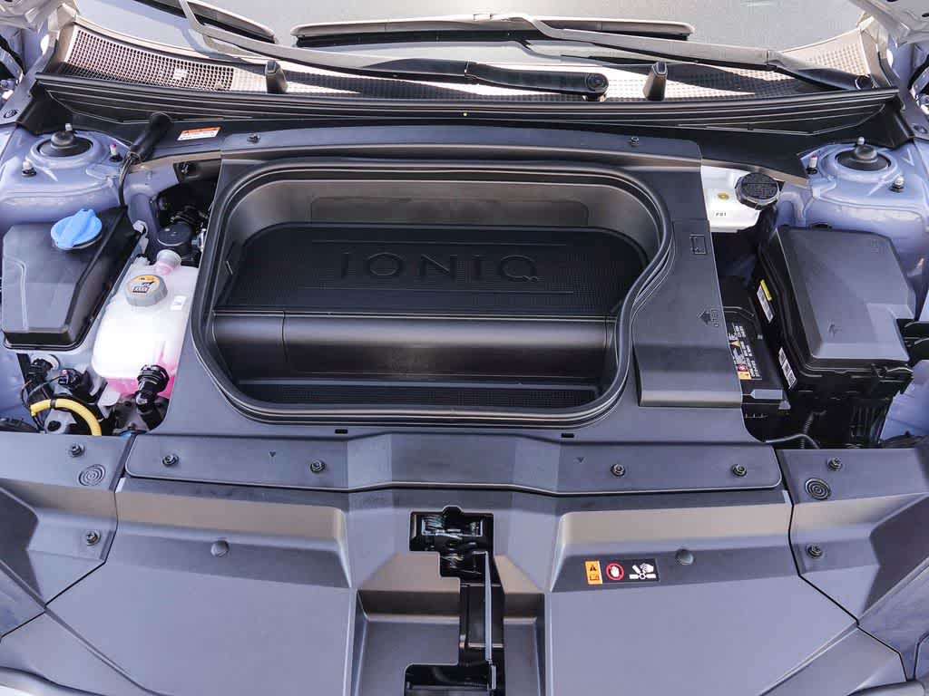 Thumbnail: 2024 Hyundai Ioniq 6 - 26