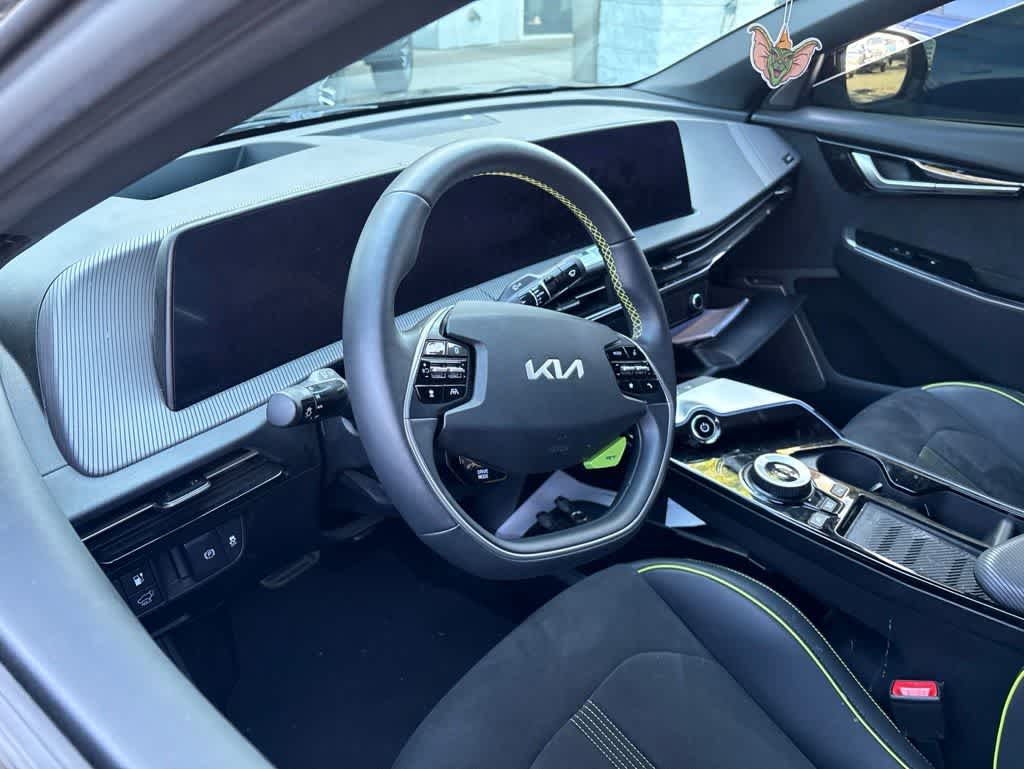 Thumbnail: 2023 Kia EV6 - 5