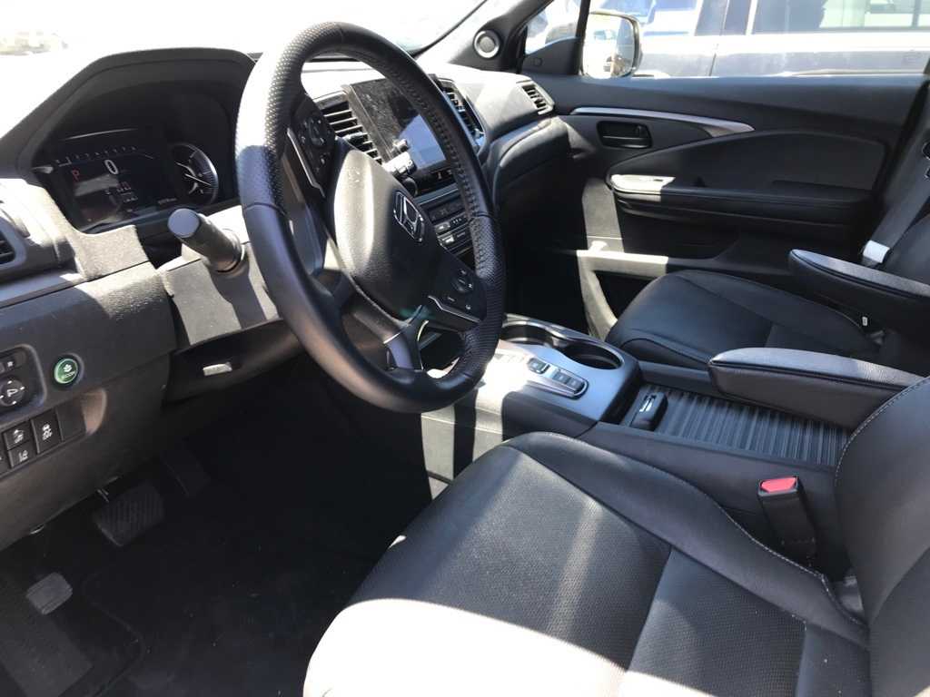 Thumbnail: 2022 Honda Passport - 11