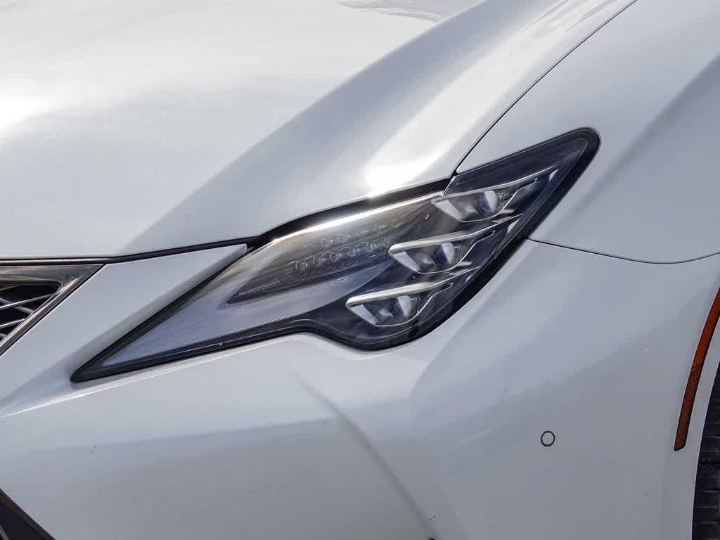 Thumbnail: 2021 Lexus RC - 8