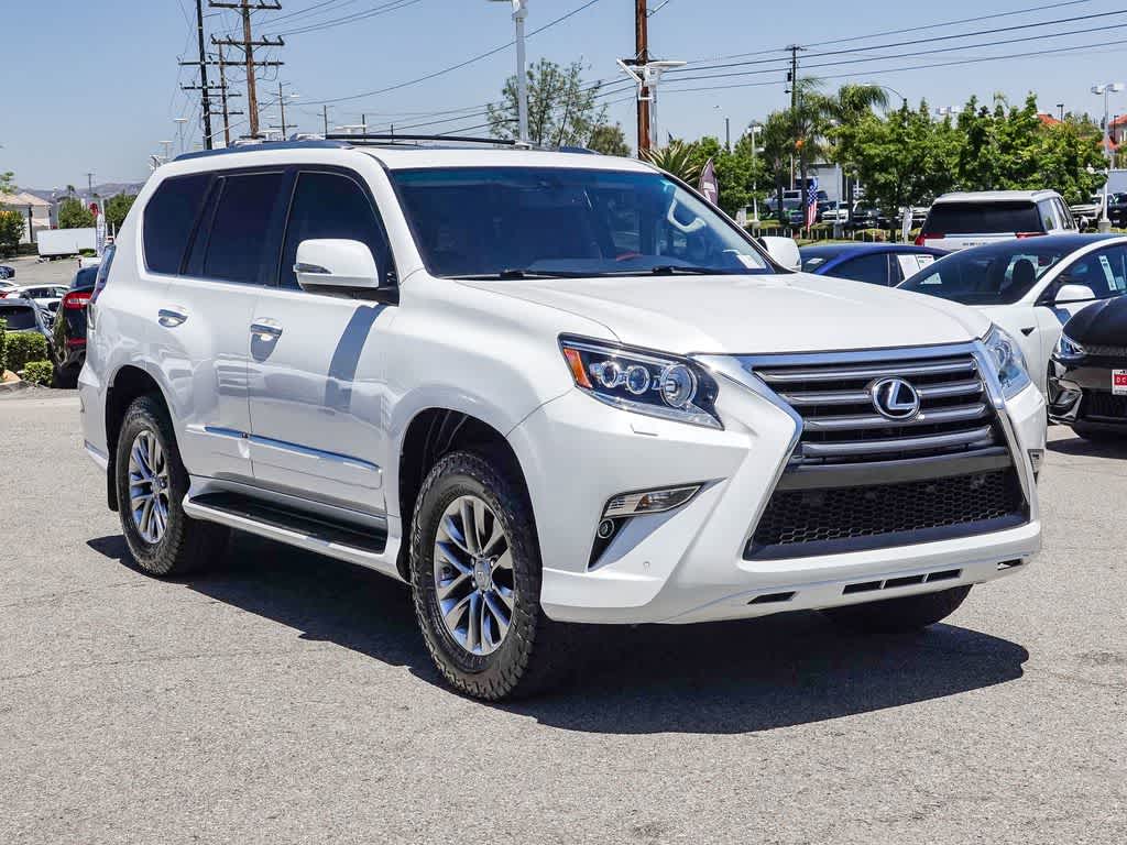 Thumbnail: 2018 Lexus GX - 2