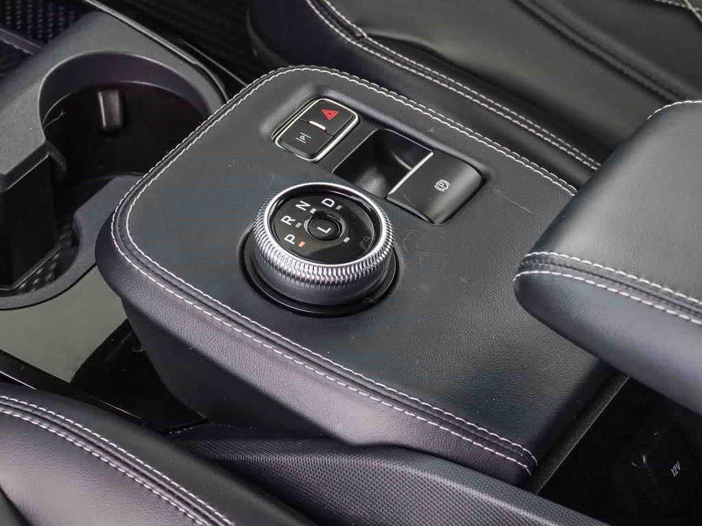 Thumbnail: 2022 Ford Mustang Mach-E - 17